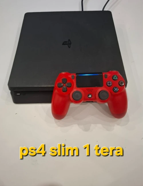PS4 Slim 1 Tera + 1 Manette Officielle (Parfait état / Peu servie)