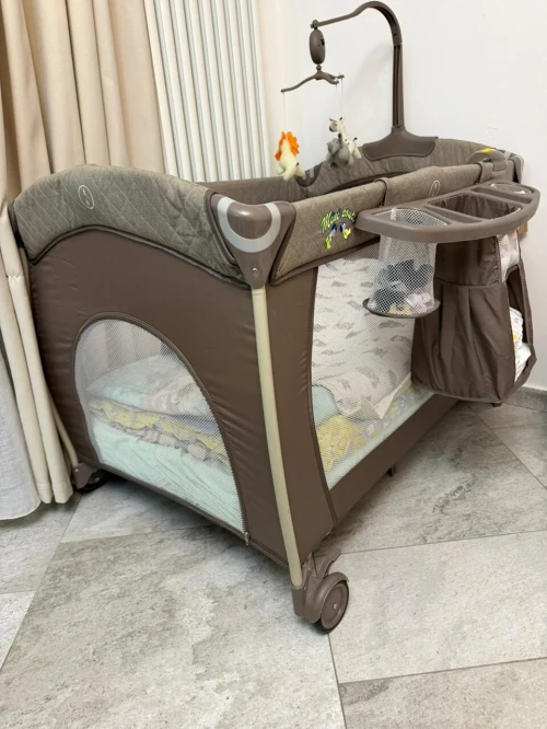 Lot Bébé Complet : Lit Bébé, Siège Auto et Accessoires