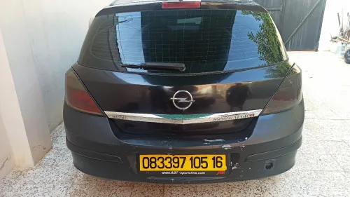 Opel Astra 2005 H