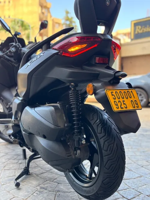 Yamaha Xmax 2025