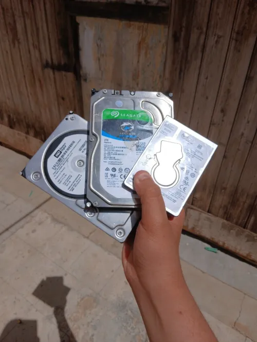 Pack 3hdd 1t .2t . 750gb