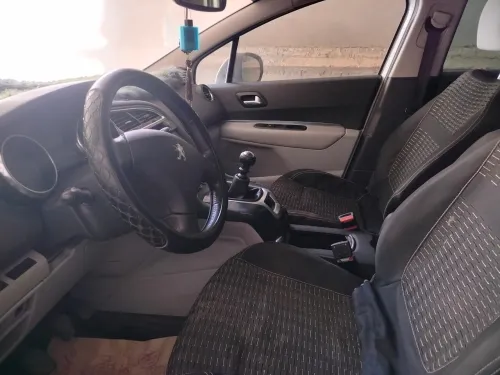 Peugeot 2l.   260 2014 