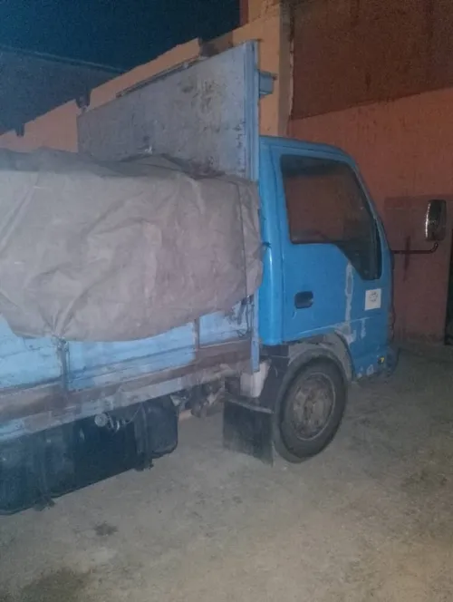 Isuzu faracha Npr 2008