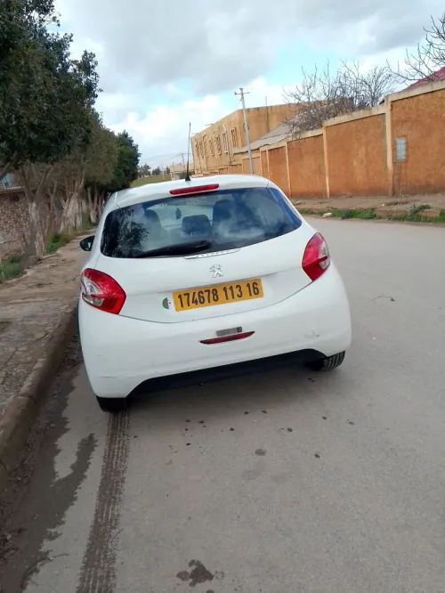 Peugeot 208 2013 Active