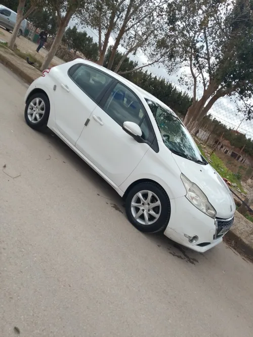 Peugeot 208 2013 Active
