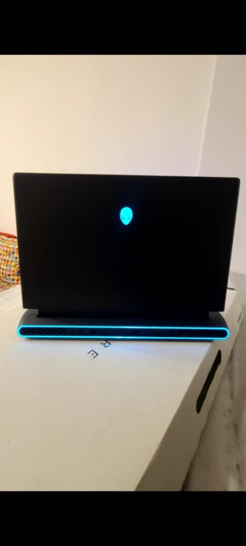 Alienware m15 r6 i7 RTX3060