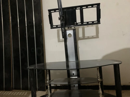 Table de télévision