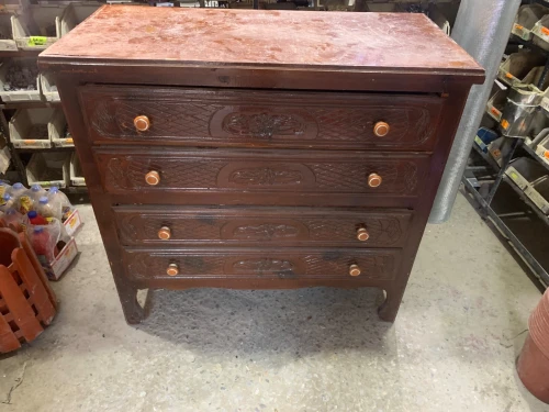 Commode