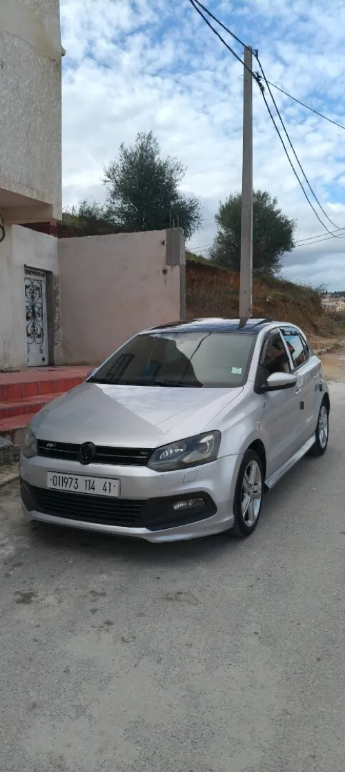 Volkswagen Polo rline 2014 R line
