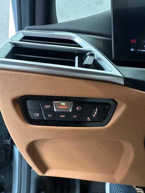 BMW Série 3 2025 320d xdraive peak M
