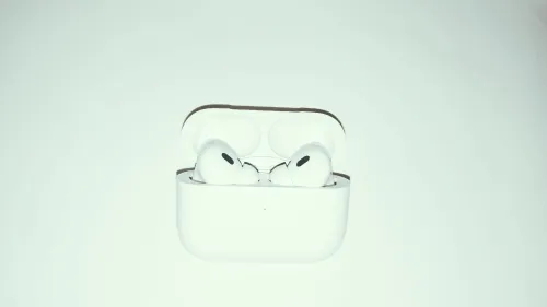 AIRPODS 
