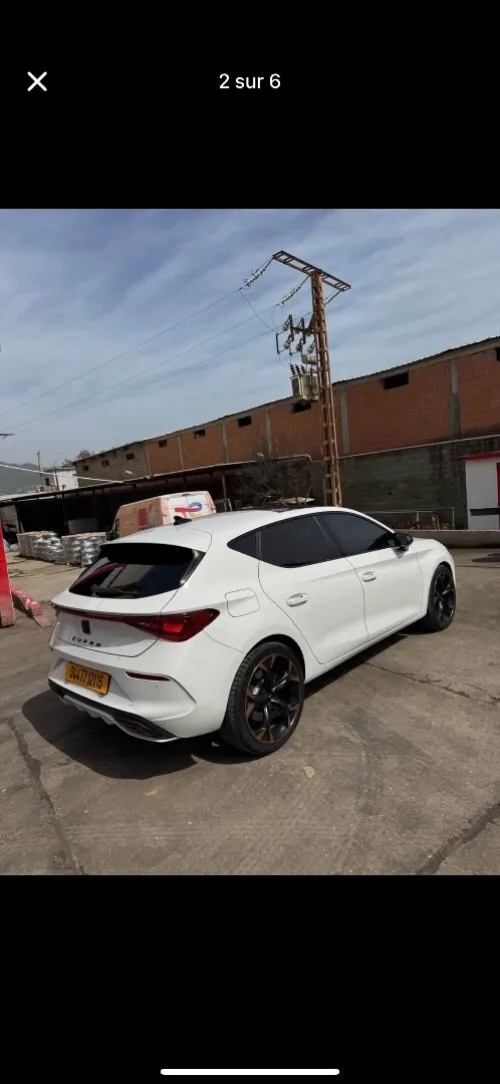 Cupra  Leon 2021 