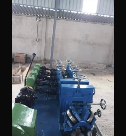 Machine Profileuse