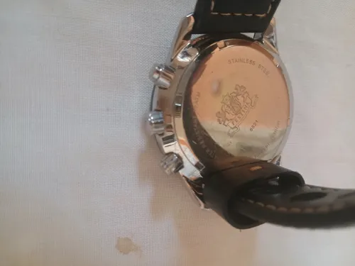 À vendre montres hommes originale 
