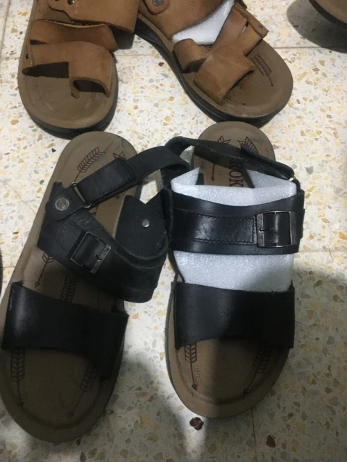 À vendre mocassins et sandale en gros seulement 
