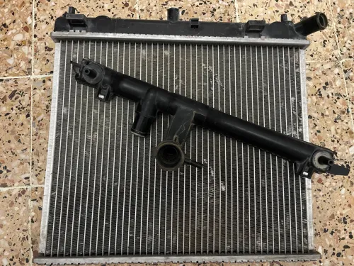 Radiateur dorigine i10 