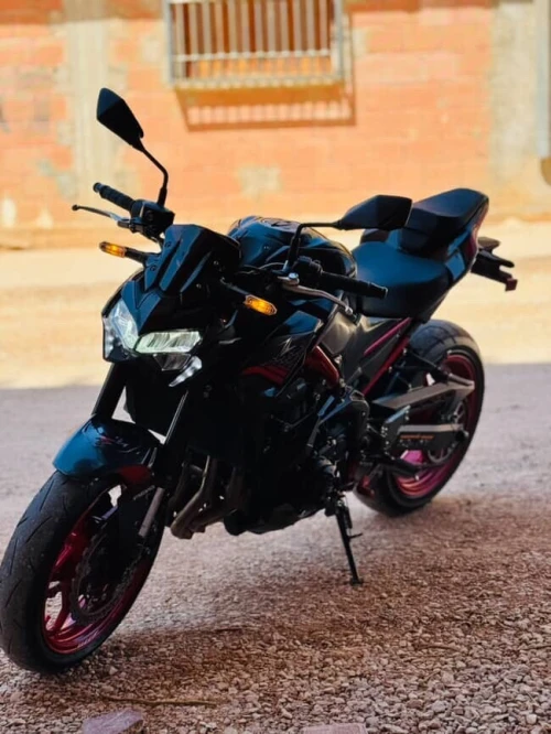 Kawazaki Z900 r 2021