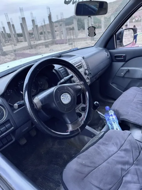 Mazda BT 50 2014 Simple cabine