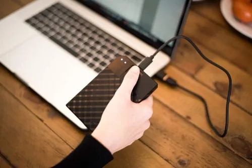 VERBATIM Fingerprint Secure - Disque Dur - chiffré - 1 to - Externe  USB 3.1 Gen1 AES 256 Bits