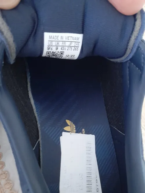 Adidas 