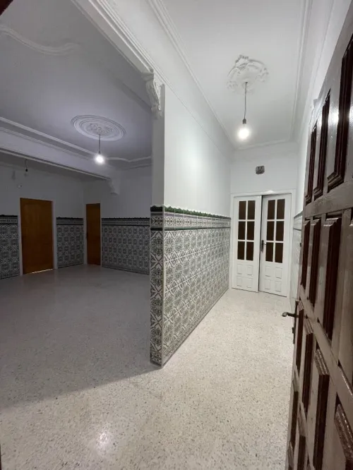 Location Appartement Niveau de villa F4 Alger Dely brahim