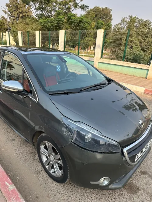 Peugeot 208 2013 Allure