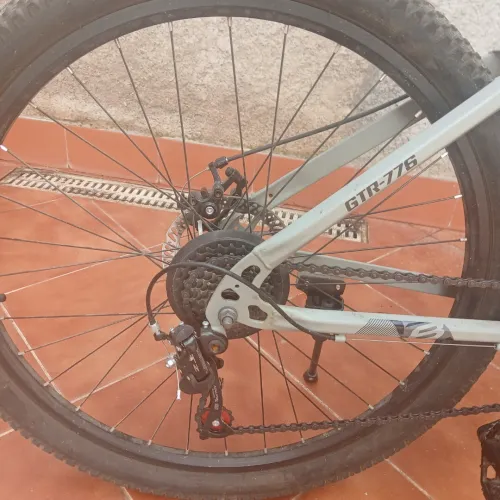 Velo bmx gtr 26p
