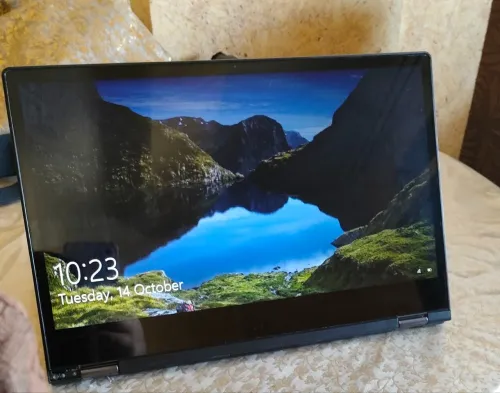  Lenovo Yoga 530 - i3 7ème génération / 4Go RAM / 128Go SSD / Bon état