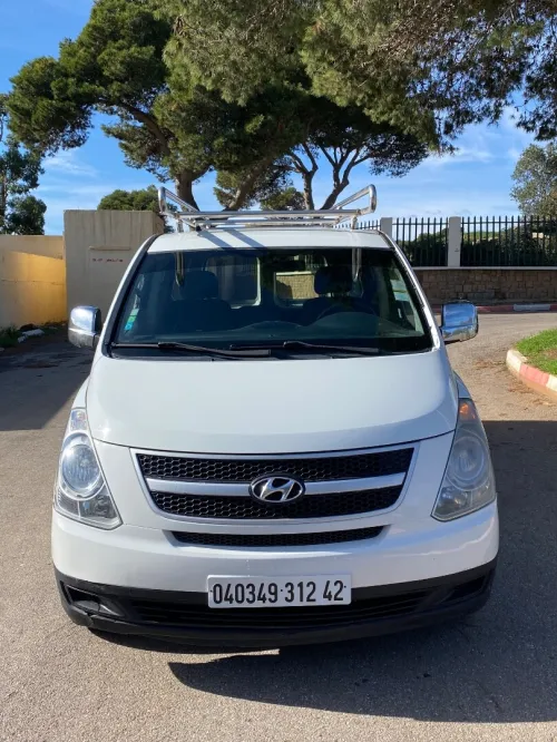 Hyundai H1 2012 Tolé