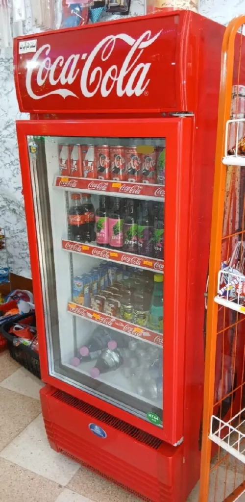 Réfrigérateur commercial