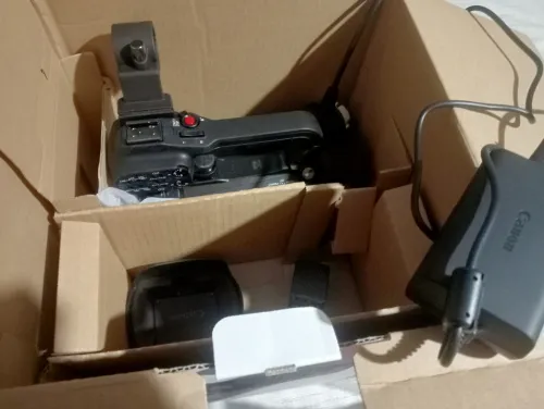 Caméscope Canon XA60B 4K