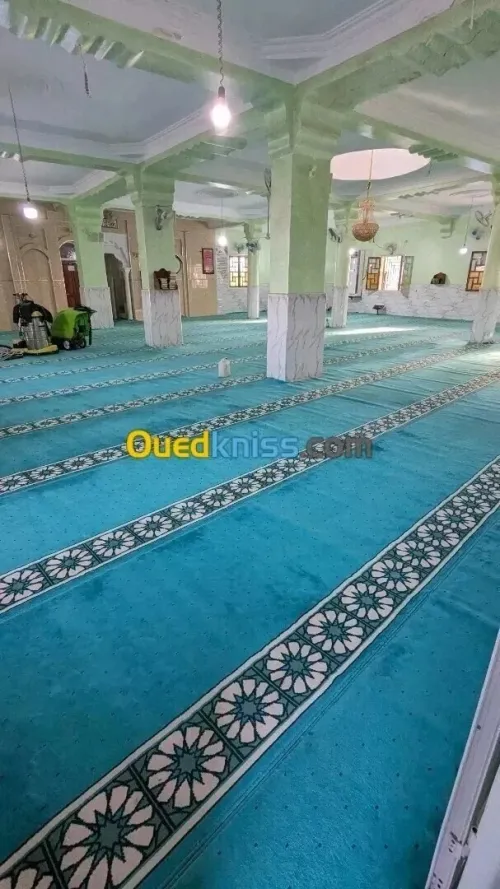 Lavage tapis غسيل سجاد المساجد