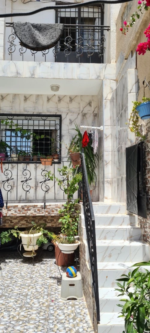 Vente Villa Duplex F4 Alger Hydra