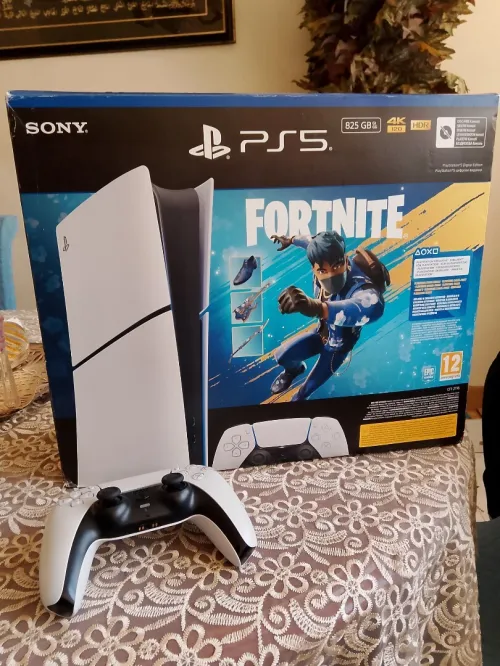 Play 5  avec manette et chargeur et support manette
