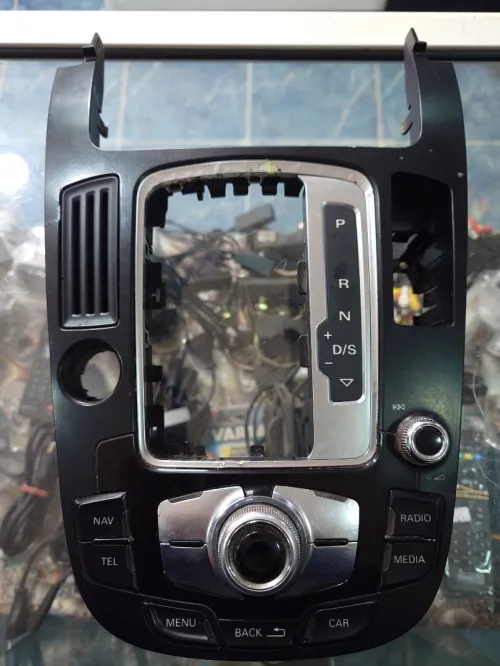 Console Centrale Multimédia pour Audi Q5