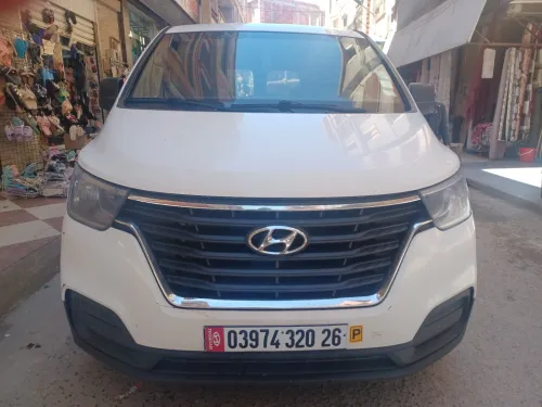 Hyundai H1 2020