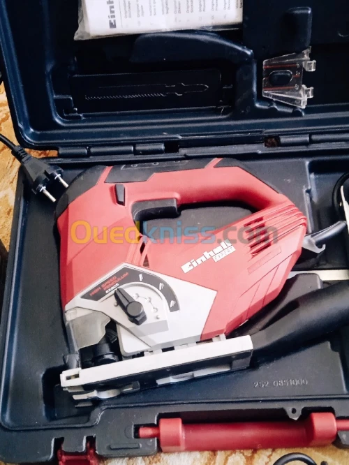 Scie sauteuse einhell expert 750w 