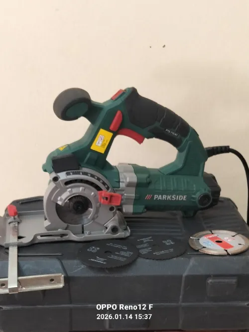 Scie circulaire de précision parkside pts 710 a1 avec 4 disque