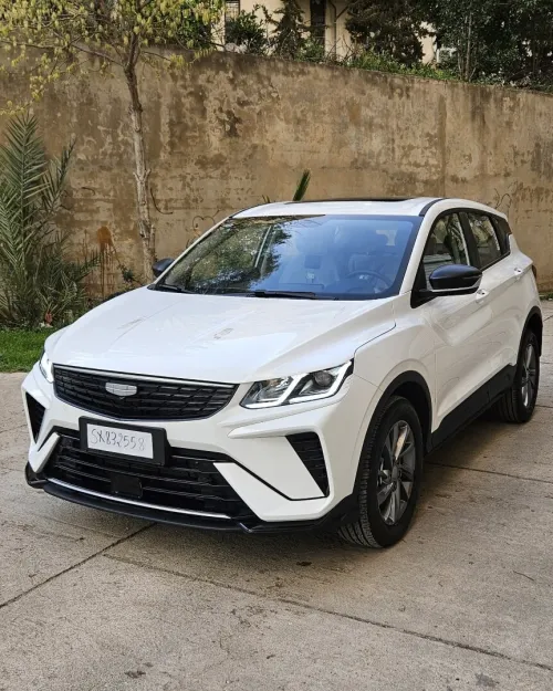 Geely Coolray 2025 Super Edition blanche + Toit ouvrant