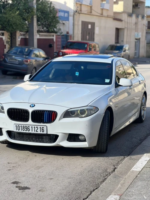 BMW Série 5 2012 525d sport