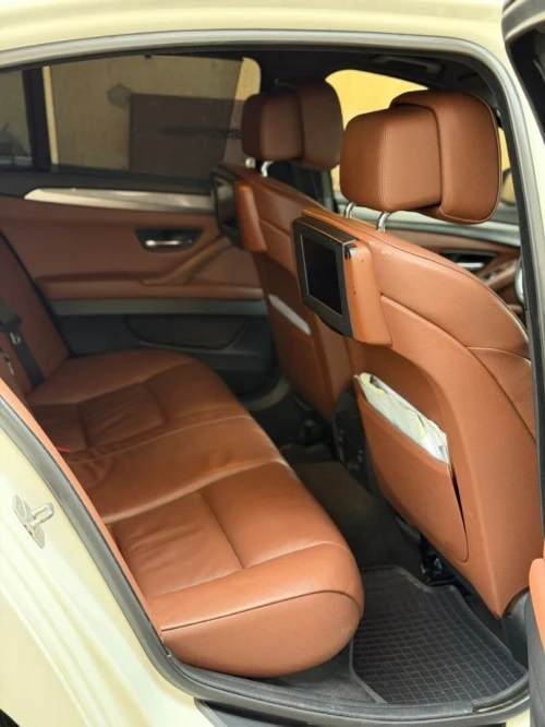 BMW Série 5 2012 525d sport