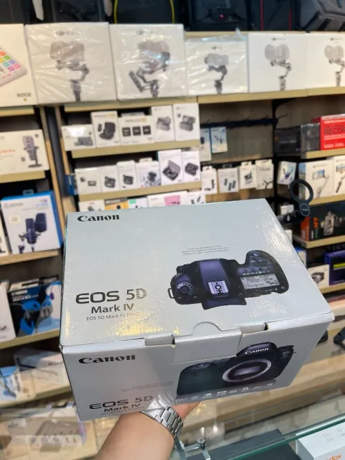CAMERA CANON 5D MARK IV 