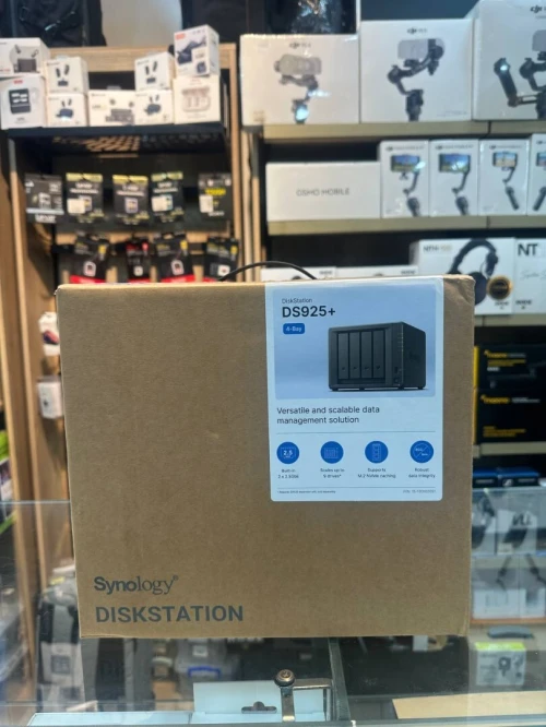 Serveur de stockage synology 4 base ds925+