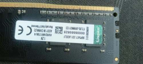 Vente Barrette RAM DDR4 4GB Kingston 2400MHz (Originale)