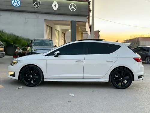 Seat Leon 2015 LINEA R+