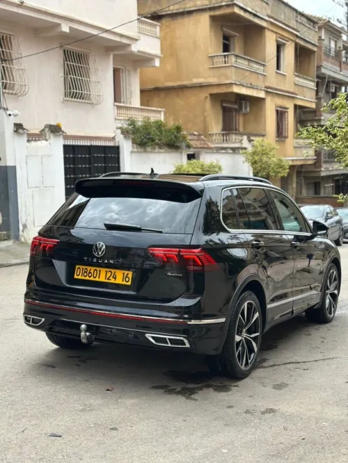 Volkswagen Tiguan 2024 R lien