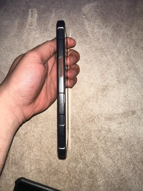 Samsung Xcover 7