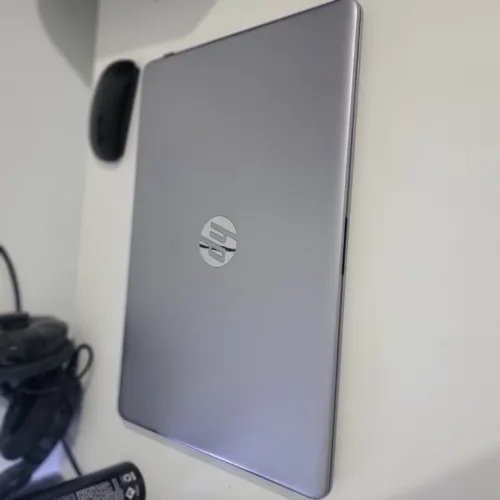 LAPTOP HP 250 G8