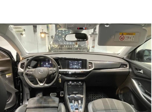 Opel GrandLand 2024 Edition, Business et GS