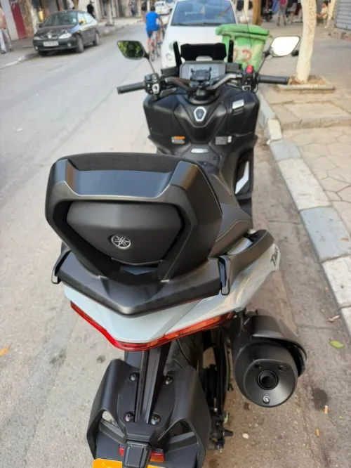 Yamaha Tmax Tech max 560 2025
